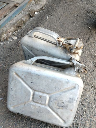 Лот: 25592130. Фото: 1. Канистра алюминиевая 10 л. Ёмкости для топлива, канистры