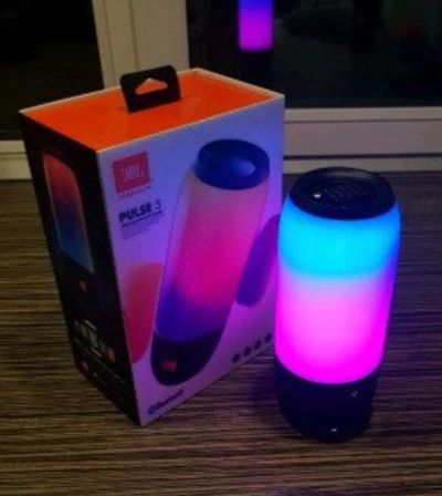 Лот: 13464213. Фото: 1. Портативная колонка JBL Pulse... Активные акустические системы
