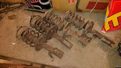 Лот: 13385402. Фото: 1. Амортизаторы Toyota Celica gt-four... Ходовая, подвеска, рулевое управление