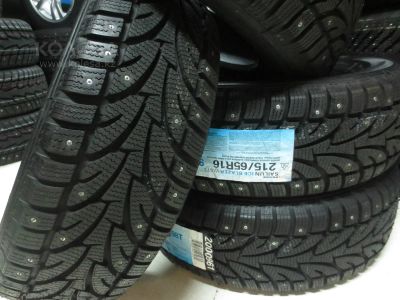 Лот: 6211980. Фото: 1. 215/65 R16 Sailun ICE Blazer WST1... Шины