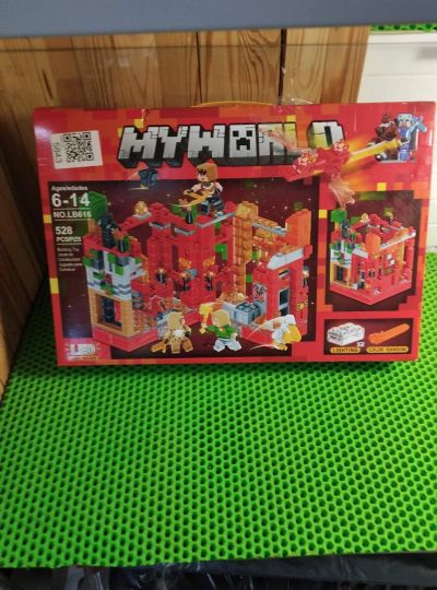 Лот: 21978584. Фото: 1. Конструктор lego minecraft -новый... Конструкторы