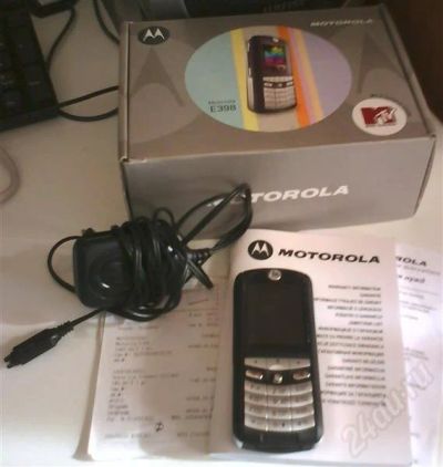 Лот: 275790. Фото: 1. Motorola E398 с док-ми. Кнопочные мобильные телефоны