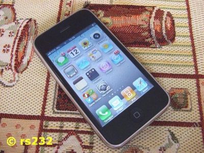 Лот: 1061987. Фото: 1. iPhone 3Gs черный 16Gb (комплект... Смартфоны