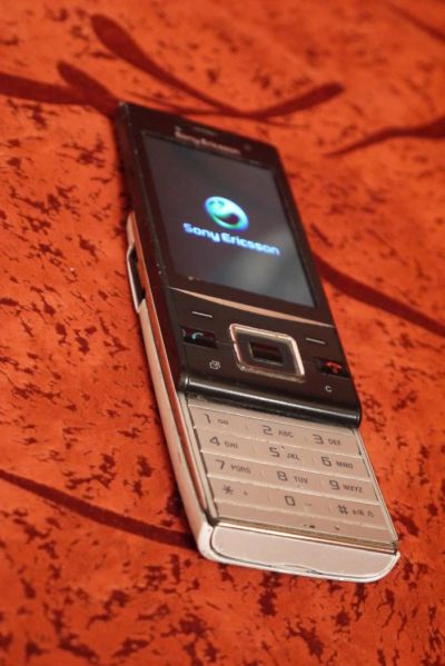 Лот: 5242430. Фото: 1. Sony ericsson j20i HAZEL. Кнопочные мобильные телефоны