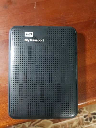 Лот: 17430999. Фото: 1. Внешний жесткий диск WD 1tb. Внешние жесткие диски
