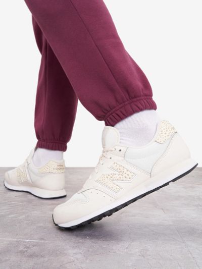 Лот: 22453992. Фото: 1. Кроссовки женские New Balance... Другое (одежда, обувь, галантерея)