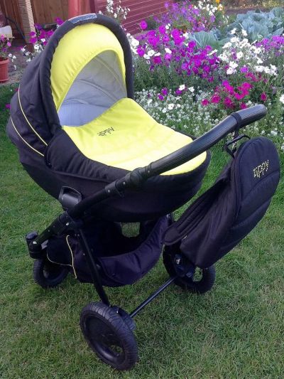 Лот: 8099057. Фото: 1. Коляска 3в1 Tutis zippy sport. Коляски
