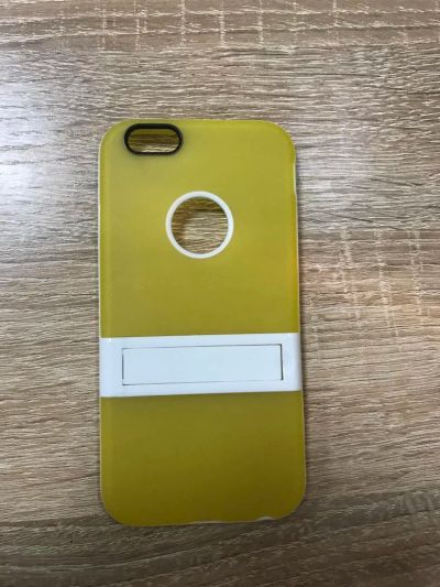 Лот: 9893854. Фото: 1. Чехол Iphone 6/6S Желтый. Чехлы, бамперы