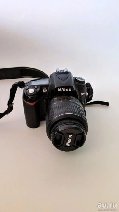 Лот: 13634309. Фото: 1. Зеркальная камера Nikon D90 Kit... Цифровые зеркальные