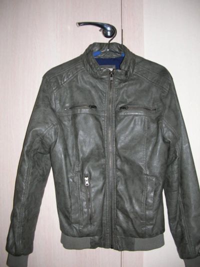 Лот: 11341482. Фото: 1. Продам мужскую куртку из экокожи. Верхняя одежда