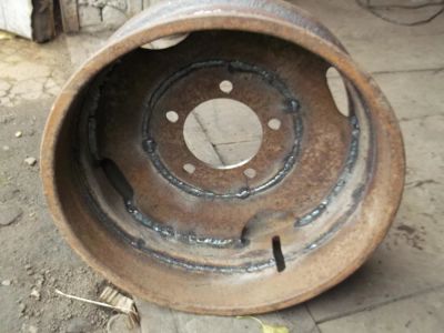 Лот: 5112301. Фото: 1. Мангал из грузового колеса. Мангалы, грили, коптильни