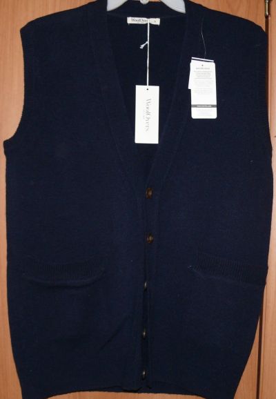 Лот: 14618745. Фото: 1. НОВЫЙ жилет жилетка свитер кофта... Другое (мужская одежда)