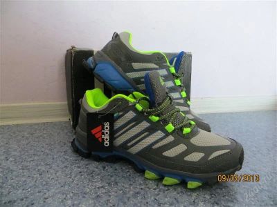 Лот: 2787640. Фото: 1. Кроссовки Adidas. Кеды, кроссовки, слипоны
