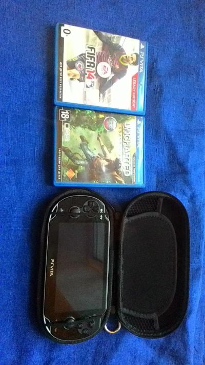 Лот: 6594273. Фото: 1. PS vita отличное состояние Wi-Fi... Игровые приставки, консоли