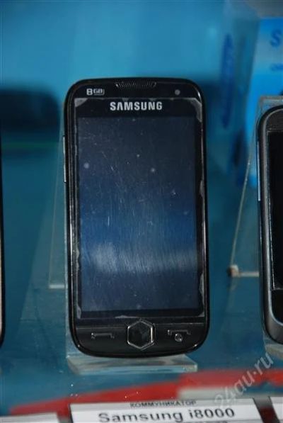 Лот: 1025216. Фото: 1. Samsung i8000. Смартфоны