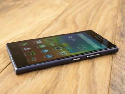 Лот: 8584956. Фото: 1. Lenovo p70. Смартфоны