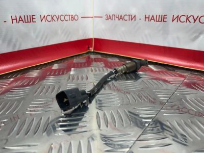 Лот: 18960571. Фото: 1. Датчик кислородный Toyota Ractis... Электрооборудование