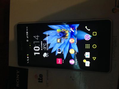 Лот: 4787326. Фото: 1. Смартфон Sony Z1 Compact White... Смартфоны