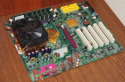 Лот: 6816302. Фото: 1. Комплект МП EPoX EP-8RDA3I nForce... Материнские платы