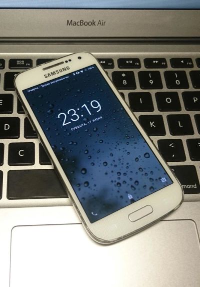 Лот: 9852703. Фото: 1. Samsung galaxy s4 mini duos (i9192... Смартфоны