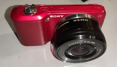 Лот: 20527006. Фото: 1. Фотоаппарат Sony NEX-3 + SELP1650... Цифровые беззеркальные со сменной оптикой