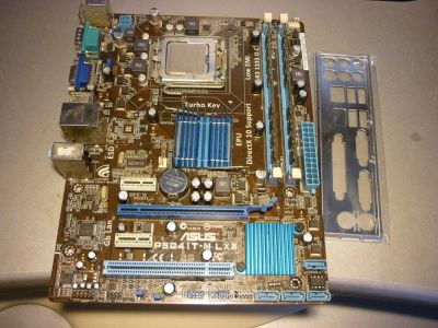 Лот: 9166035. Фото: 1. ASUS P5G41T-M LX3 +E5450 +8Gb... Материнские платы