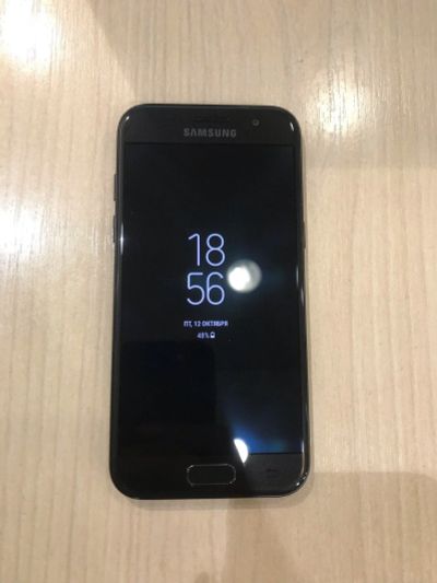 Лот: 12325695. Фото: 1. Samsung Galaxy a3 2017. Смартфоны