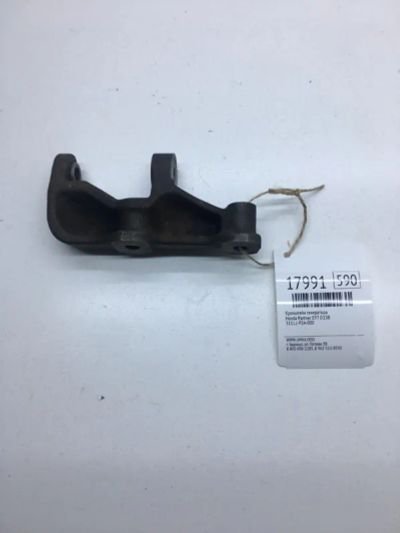 Лот: 20380084. Фото: 1. Кронштейн генератора Honda Partner... Кузов