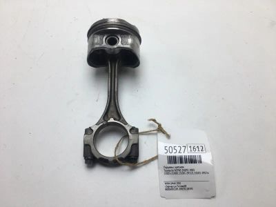 Лот: 20394711. Фото: 1. Поршень с шатуном Toyota Ist 2003... Двигатель и элементы двигателя