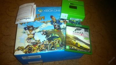 Лот: 8239782. Фото: 1. Xbox One белый 500gb, 2 диска... Игровые приставки, консоли