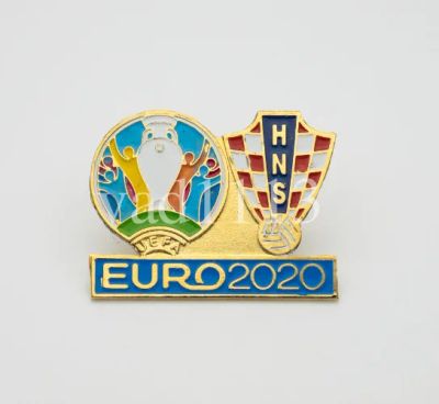 Лот: 15400070. Фото: 1. футбол значок с набора ЕВРО 2020... Сувенирные