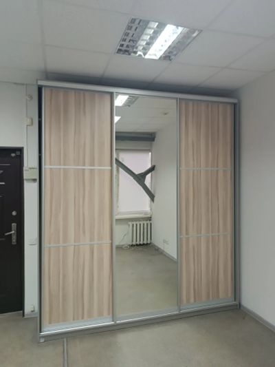 Лот: 24004482. Фото: 1. Шкаф купе. Шкафы, шкафы-купе