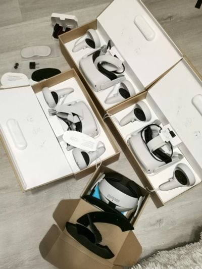 Лот: 25703114. Фото: 1. 128 Gb VR Шлем Oсulus Quеst 2. Очки, шлемы виртуальной реальности