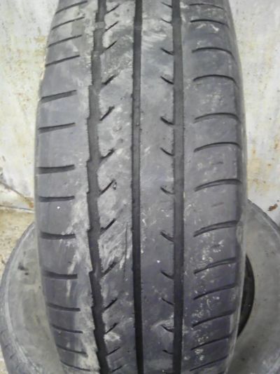 Лот: 7170200. Фото: 1. Летняя шина 185/70 R14. Шины