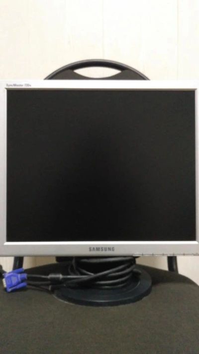 Лот: 10193912. Фото: 1. Samsung SyncMaster 720N. ЖК-мониторы