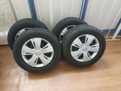 Лот: 13889344. Фото: 1. Bridgestone Icepartner Studless... Шины на дисках