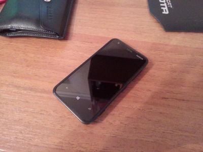 Лот: 4283028. Фото: 1. Nokia Lumia 620 В ОЧЕНь хорошем... Смартфоны