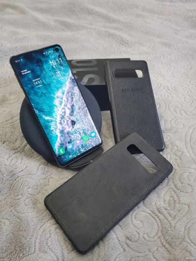 Лот: 15234217. Фото: 1. Samsung Galaxy s10, 128Gb, РСТ. Смартфоны