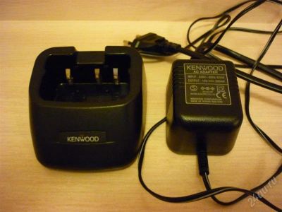 Лот: 1860197. Фото: 1. Зарядное устройство для KENWOOD... Рации, радиостанции