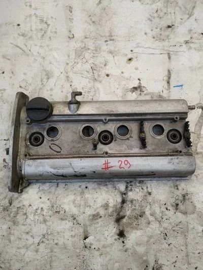 Лот: 15574996. Фото: 1. Клапанная крышка Toyota Corolla... Двигатель и элементы двигателя
