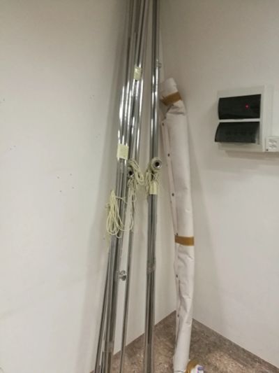 Лот: 12081745. Фото: 1. три перегородки из труб + баннер... Другое (оборудование)