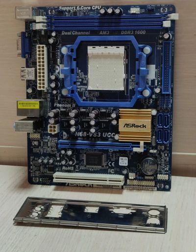 Лот: 19206431. Фото: 1. Материнская плата ASRock N68-VS3... Материнские платы