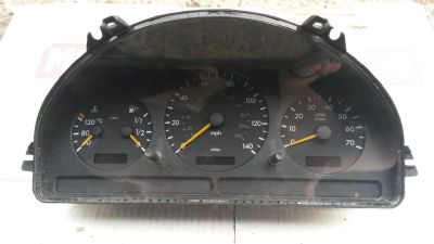 Лот: 7847431. Фото: 1. Панель приборов Mercedes ML W163. Салон
