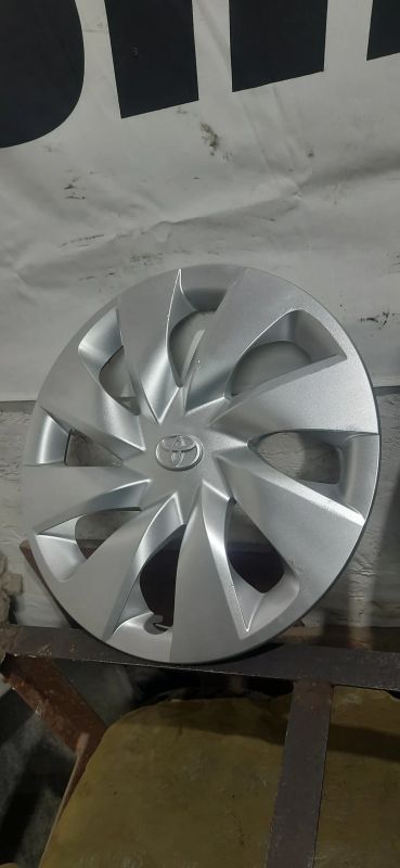 Лот: 20741672. Фото: 1. Колпак R14 Toyota один. Колпаки