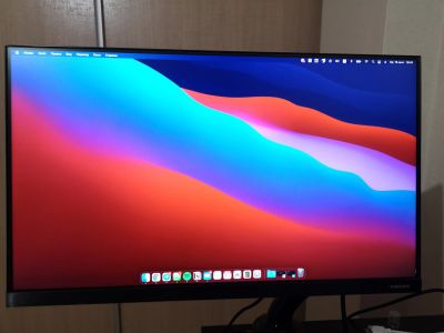 Лот: 18076585. Фото: 1. 21.5" Монитор Samsung черный с... ЖК-мониторы
