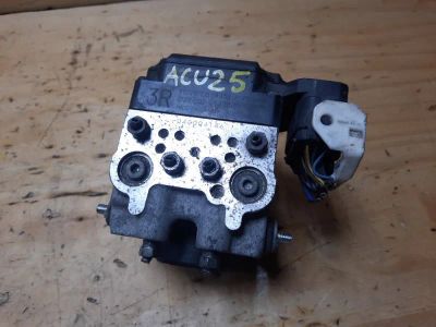 Лот: 18530897. Фото: 1. Блок abs Toyota Kluger ACU25W... Тормозная система