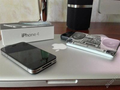 Лот: 2671171. Фото: 1. iPhone 4 16Gb Идеальное состояние... Смартфоны