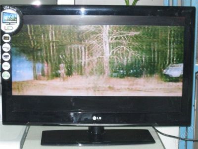 Лот: 1330055. Фото: 1. ЖК телевизор LG 32LE4500. LED-подсветка... Телевизоры