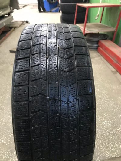 Лот: 16817553. Фото: 1. Шины (покрышки) Dunlop липучка... Шины