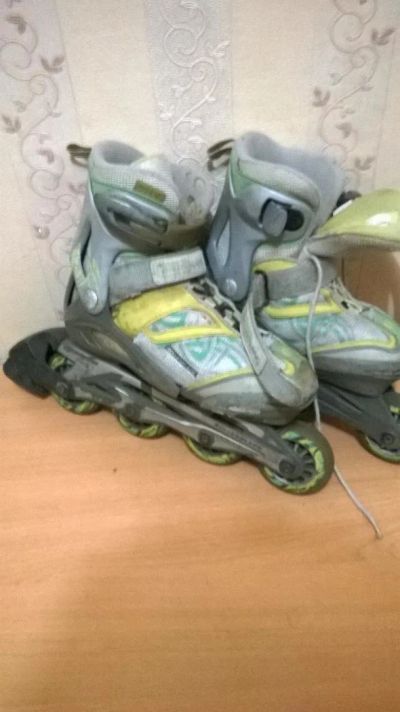 Лот: 10326364. Фото: 1. Ролики RollerBlade micro 300g... Роликовые коньки, скейтборды, самокаты
